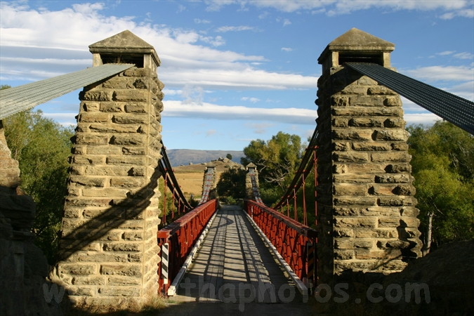 Daniel O'Connell suspension Bridge Ophir Central Otago