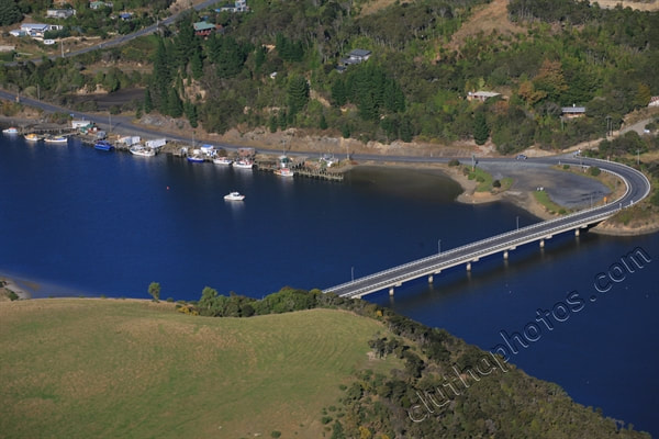 Photo, photograph, image, aerial, Taieri Mouth, South Otago, Clutha District, coastal Otago, township, village, fishing boats, estuary, bridge